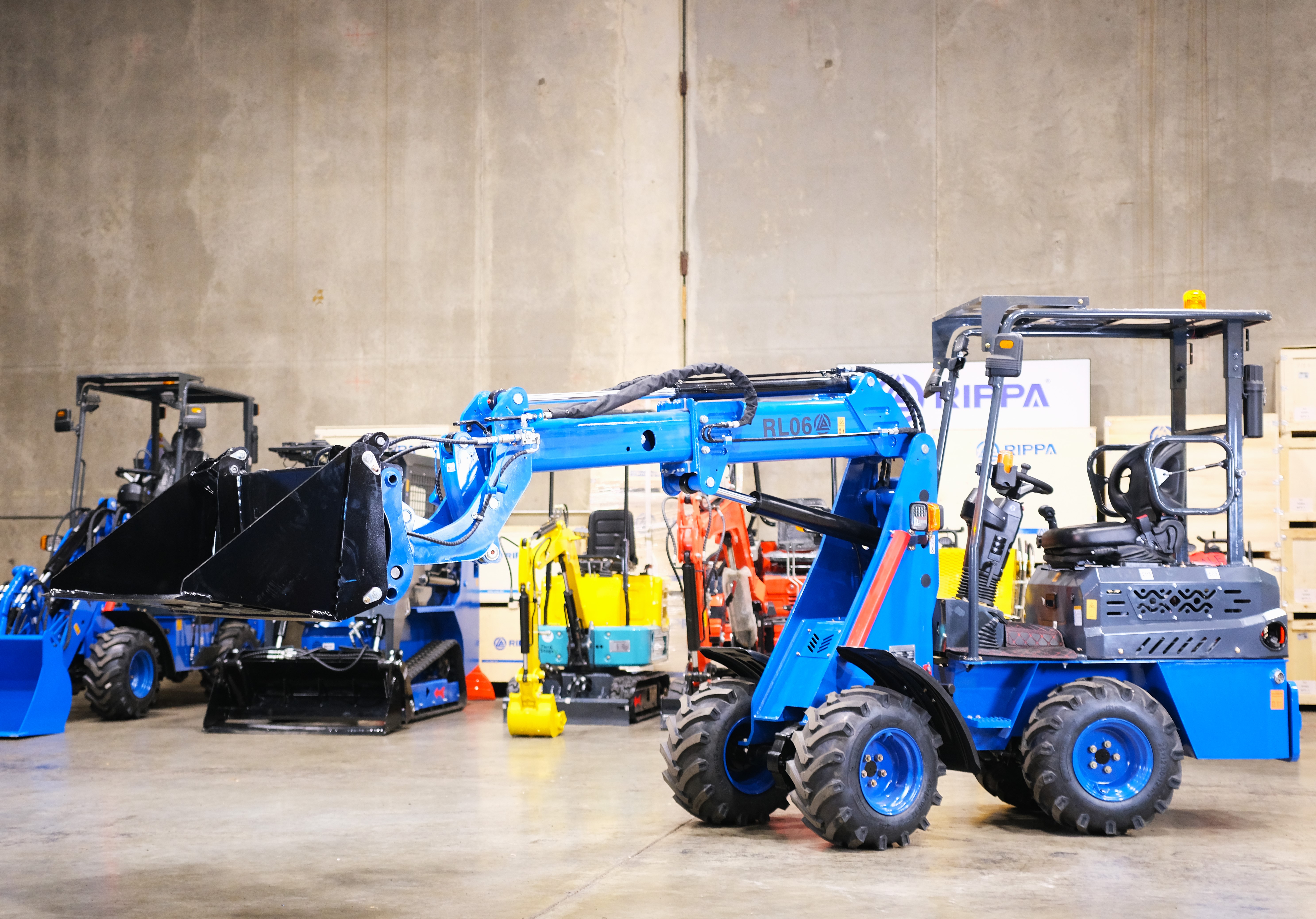 RIPPA RL06 wheel loader fitted with optional four-in-one bucket